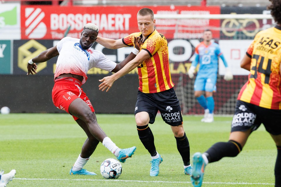 Dimitri Lavalée speelde ruilde STVV via moederclub Mainz voor KV Mechelen. 