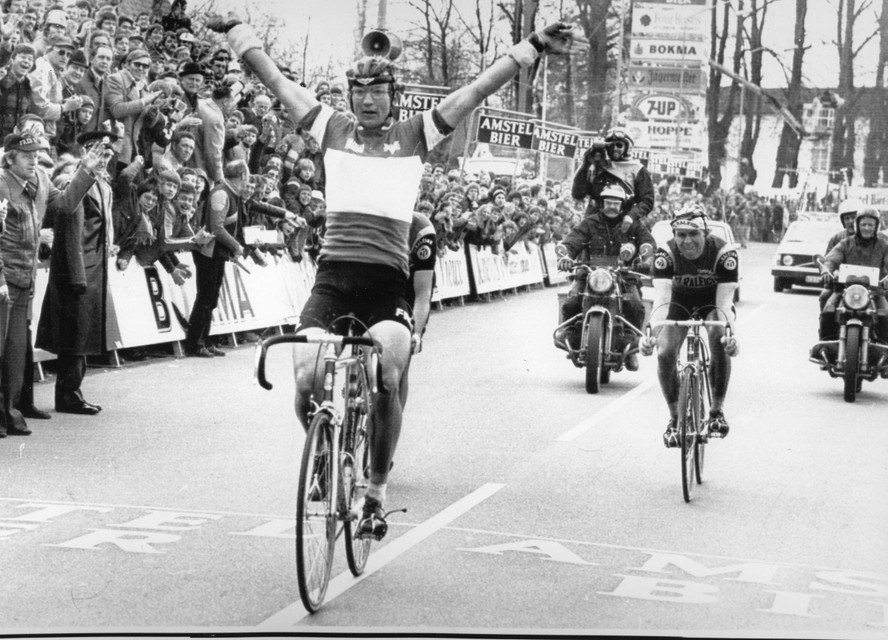 Jan Raas won de Amstel Gold Race voor het eerst in 1979.