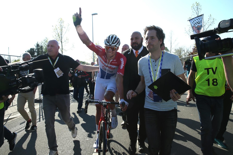 Mathieu van der Poel wint de 54e editie van de Amstel Gold Race (2019).