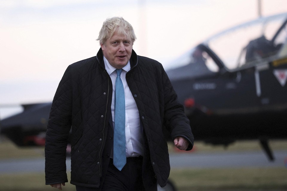 Boris Johnson wil extra militaire steun voor Oekraïne tegen de Russische dreiging 