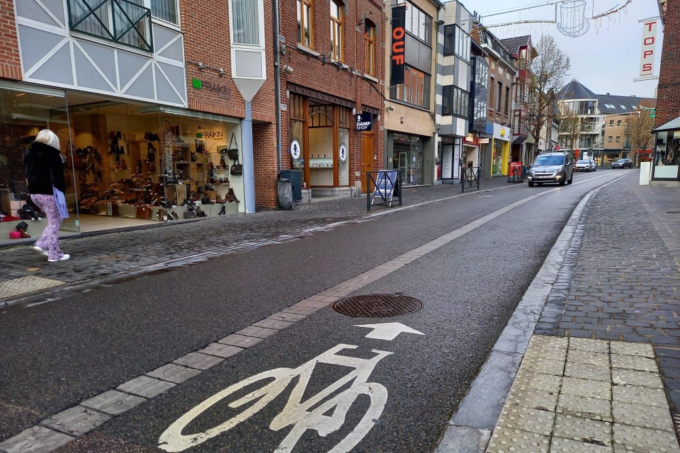 Bilzen centrum wordt omgevormd tot één grote fietszone. Auto’s zijn nog toegelaten, maar de fietser is koning. 