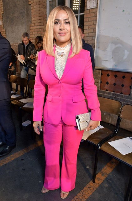 Verspreiding Gemiddeld Nauwgezet Net als Beyoncé: wie hip wil zijn, draagt een roze kostuum | Het Belang van  Limburg Mobile