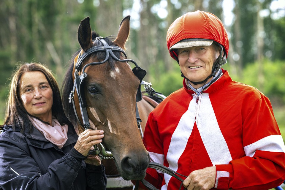 Filip Sap: “Als een paard van mij wint of goed gepresteerd heeft in Tongeren, ben ik even content als de winnaar van de Grand Prix d’Amérique. Dat is misschien wel de essentie van het leven, tevreden zijn.” 