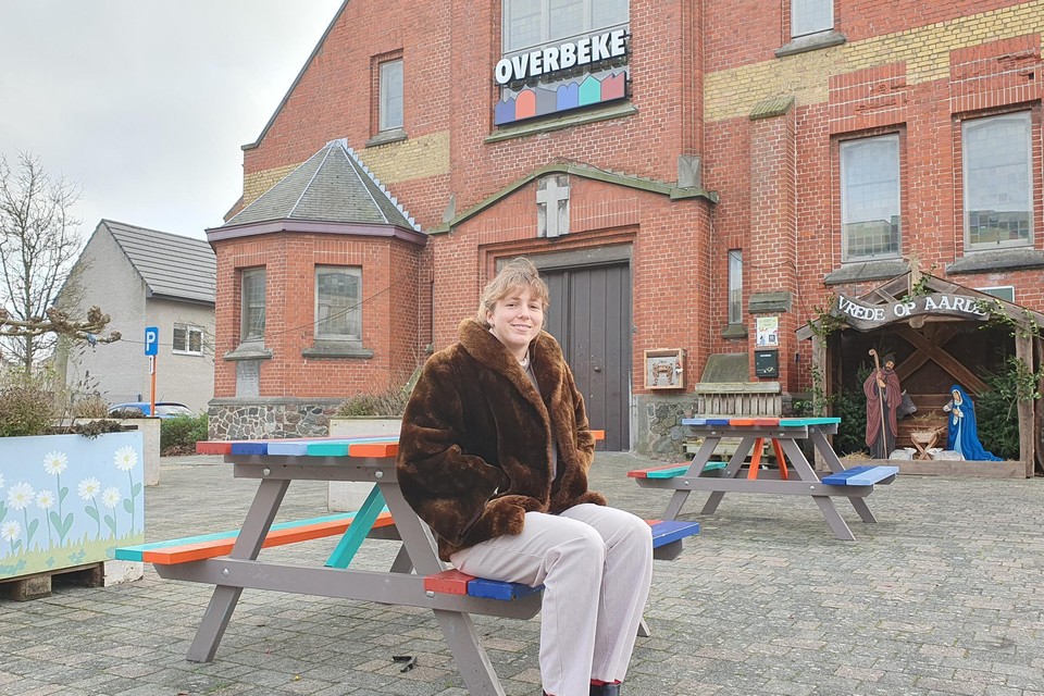 Hanne Maudens geeft inmiddels lezingen over mentaal welzijn. In de kerstperiode organiseerde ze een kerstmarkt, om het thema onder de aandacht te brengen.