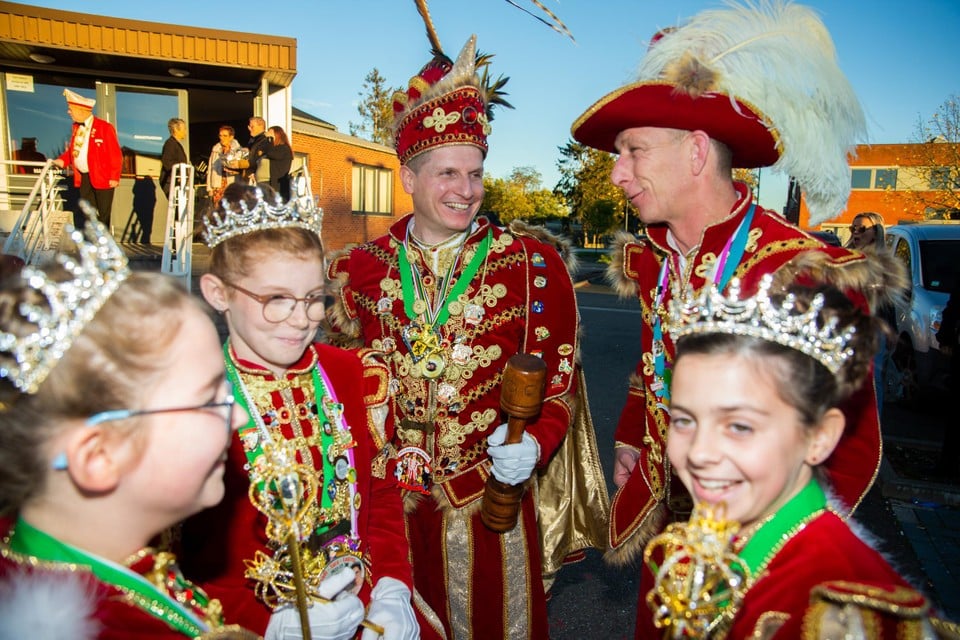 Jurgen Gilissen - zopas verkozen tot Prins Carnaval - blijft ook volgend seizoen coach van Leut. 