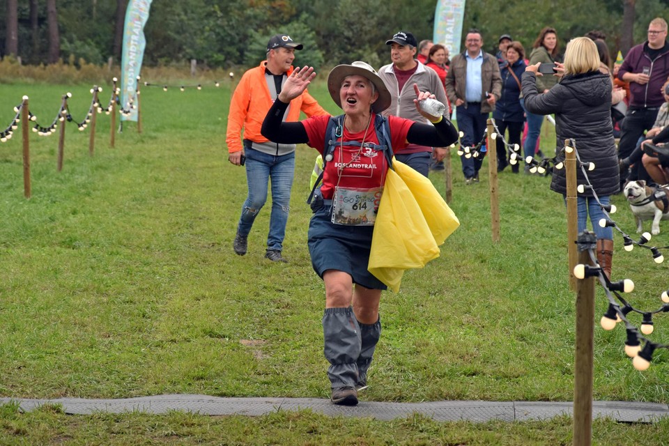 Iemand die haar geluk duidelijk niet op kon was Gerd Berrevoets (67). Zij nam voor het eerst deel aan de trail van 100 kilometer. 