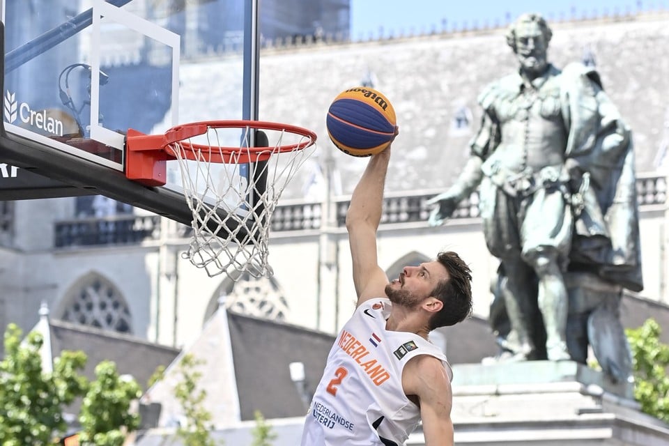 Het WK 3x3-basketbal in Antwerpen is het eerste grote straatsportevenement in ons land.  
