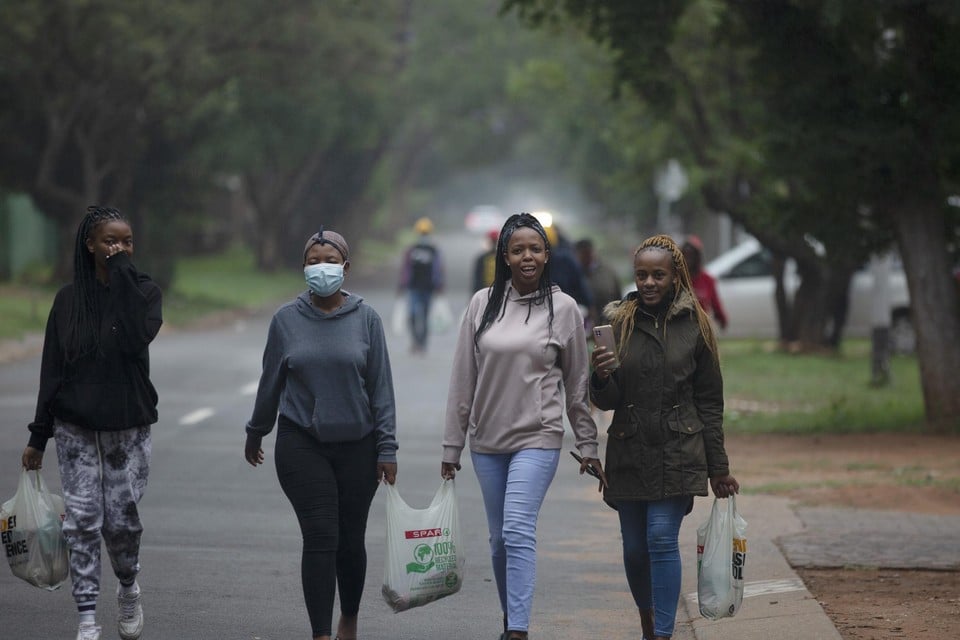 Studenten op de Tshwane University of Technology in Zuid-Afrika. Het land lijdt onder de internationale reisrestricties. 