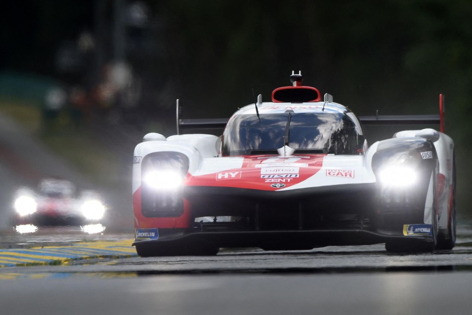 Brendon Hartley zette zijn Toyota op pole voor de 90ste Le Mans.  