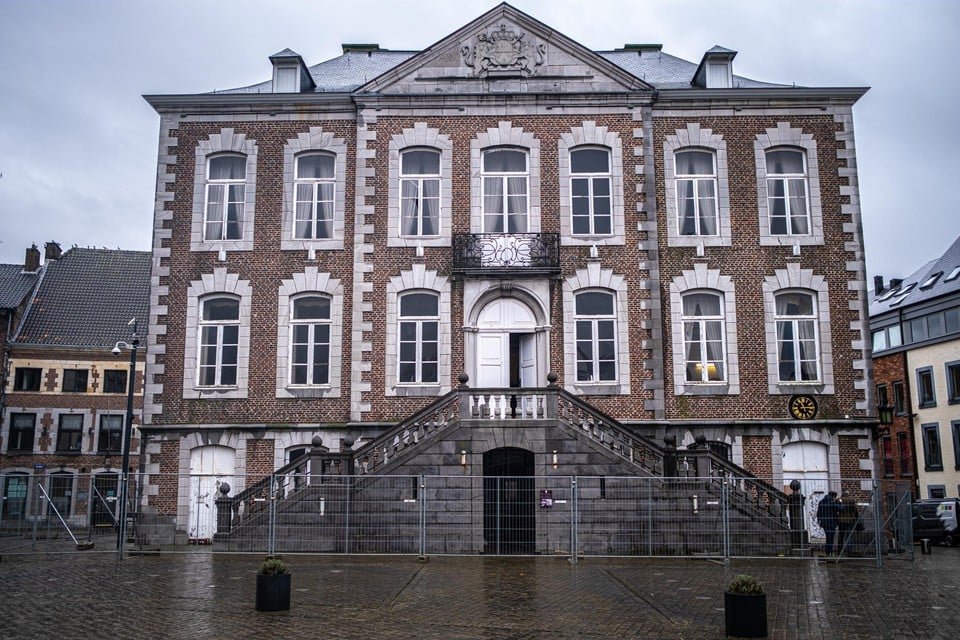 Het stadhuis van Tongeren. 