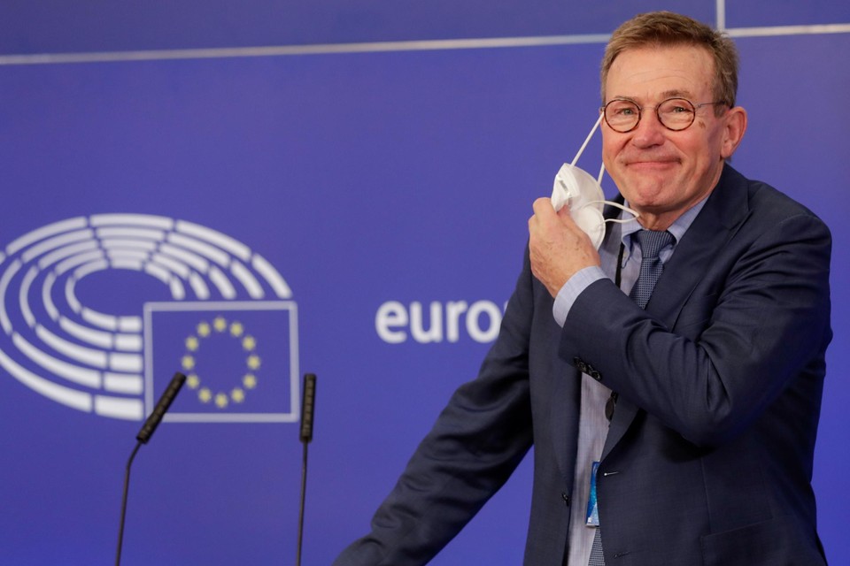 Archiefbeeld. Johan Van Overtveldt, N-VA-Europarlementslid en voorzitter van de Begrotingscommissie in het parlement, is tevreden over het akkoord. 