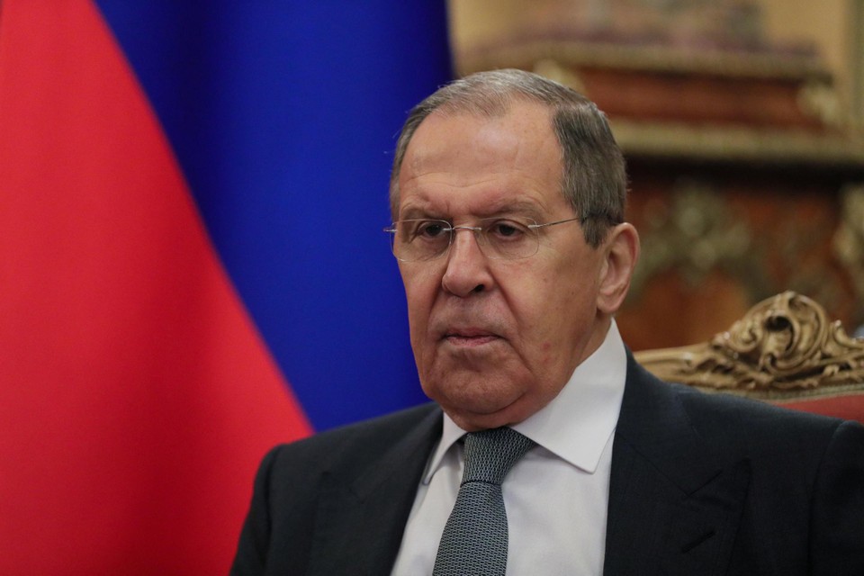Volgens Russisch minister van Buitenlandse Zaken Sergej Lavrov doet de “dictatoriale houding” van het Westen de economische betrekkingen van Rusland met China groeien. 