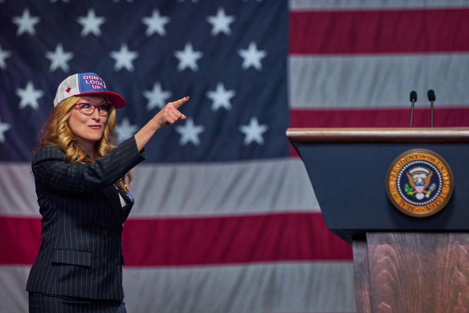 Meryl Streep in Trump-modus als president Orlean in ‘Don’t Look Up’ van Adam McKay. 