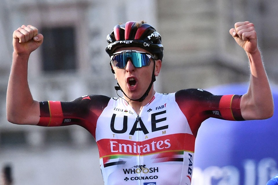 Na winst in Luik-Bastenaken-Luik en Ronde van Lombardije jaagt Tadej Pogacar in de Ronde van Vlaanderen op zijn derde monument. 
