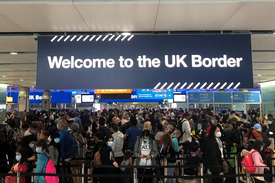 Reizigers uit zes Afrikaanse landen zijn niet meer welkom in het Verenigd Koninkrijk. 