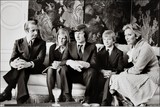 thumbnail: Een jonge prins Filip met zijn ouders, broer Laurent en zus Astrid. 