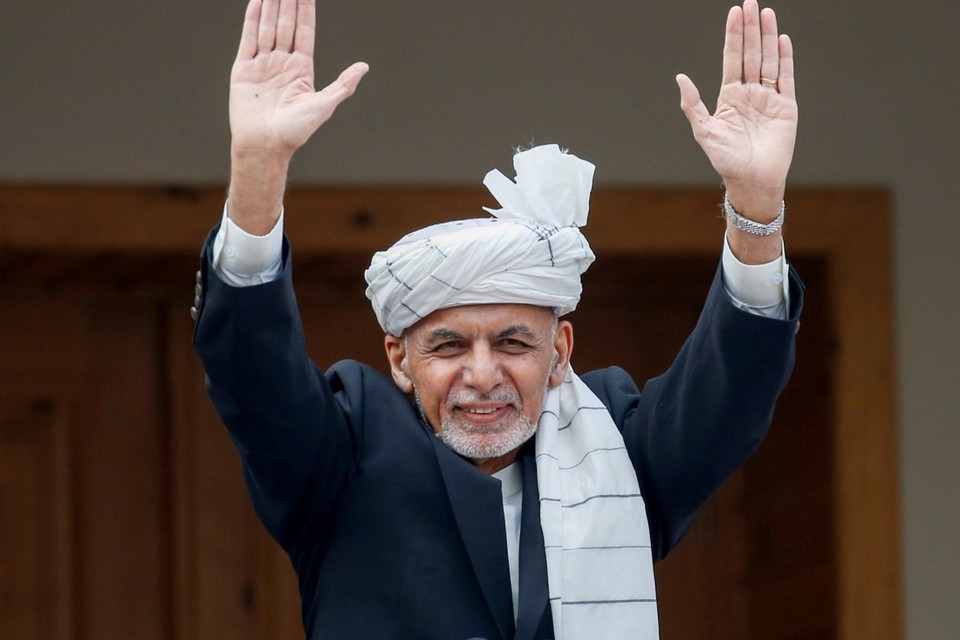 Lange tijd weigerden de taliban te praten met president Ashraf Ghani en noemden hem een Amerikaanse stroman 