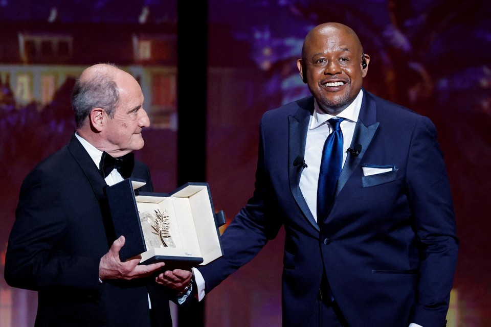 De Amerikaanse acteur Forest Whitaker kreeg een Erepalm op het 75ste Filmfestival van Cannes. 
