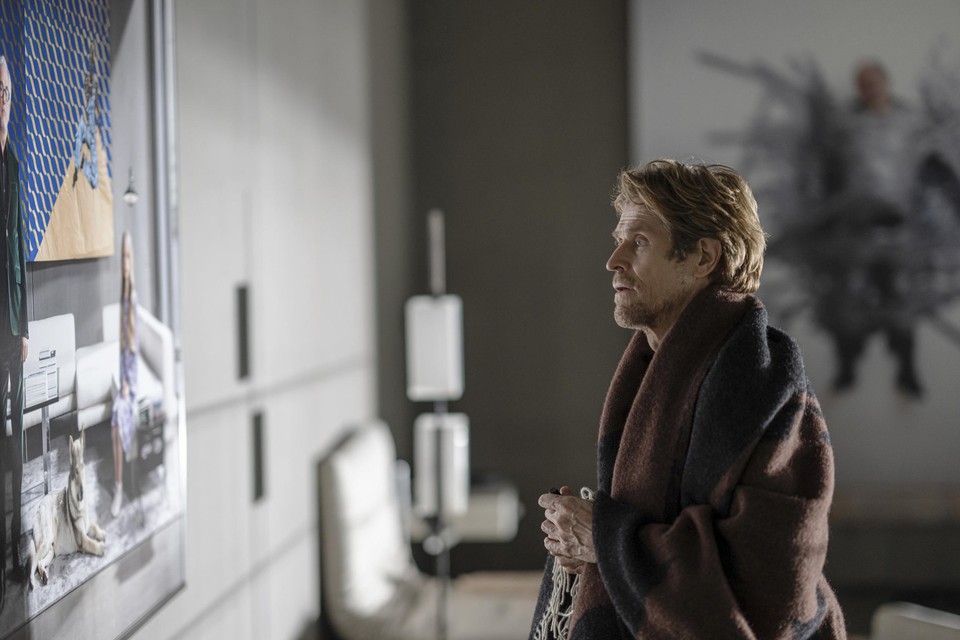 Willem Dafoe als kunstdief die opgesloten raakt in een hypermoderne loft in de deels Belgische productie ‘Inside’.