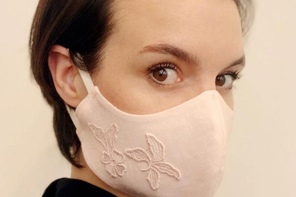 Elegant mondmasker - Eva Janssens - 35 euro 