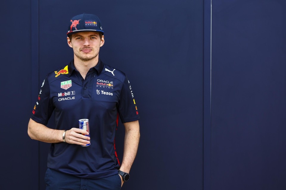 Na overwinning in Saudi-Arabië Max Verstappen ons land eigen blikje Red Bull: in Francorchamps allemaal!” | Het Belang van Limburg Mobile