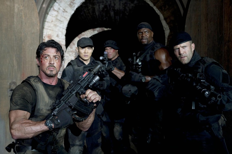 Sylvester Stallone en zijn ‘expendables’: hij en Jason Statham (uiterst rechts) keren alvast terug in deel 4. 