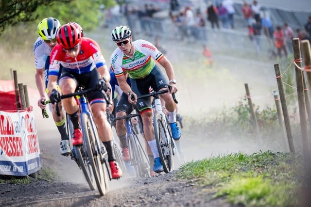 Dat zou nog veel gevaarlijker zijn geweest”: vernieuwde omloop in Beringen  ontleed met parcoursontwerper Erwin Vervecken | Het Belang van Limburg  Mobile