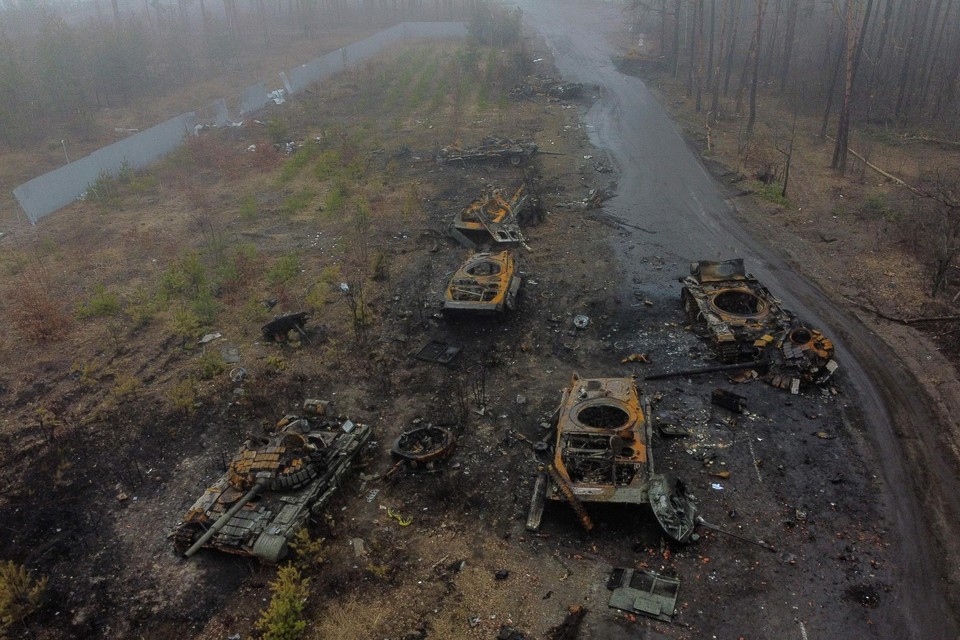 Vernielde Russische tanks en pantserwagens. 
