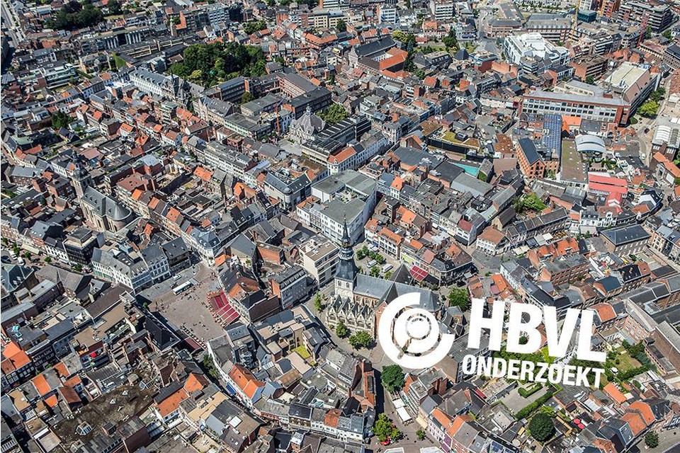 Wordt de Grote Markt van Hasselt op termijn het centrum van de districtenstad Groot-Hasselt, dat met 120.000 inwoners de derde grootste stad van Vlaanderen wordt?  