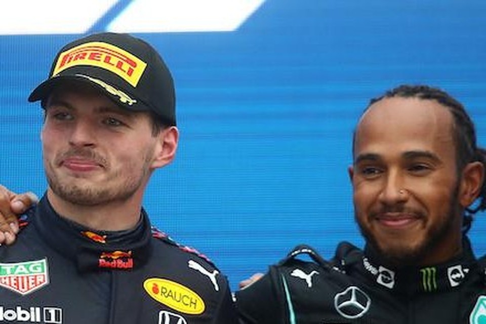 Max Verstappen en Lewis Hamilton 