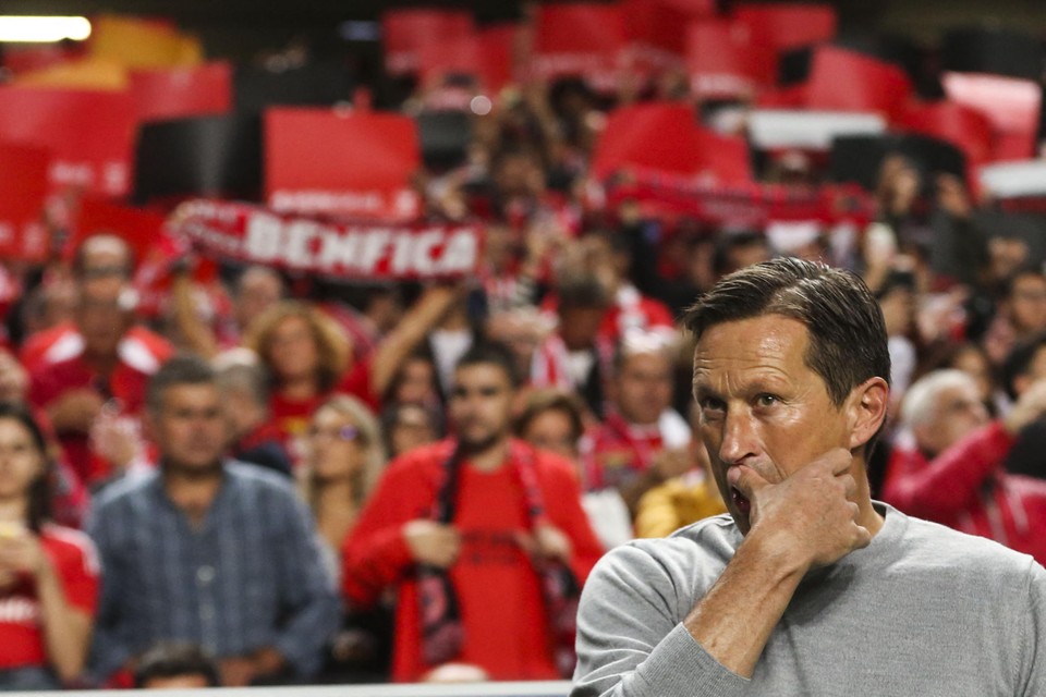 Schmidt is nog ongeslagen met Benfica. 