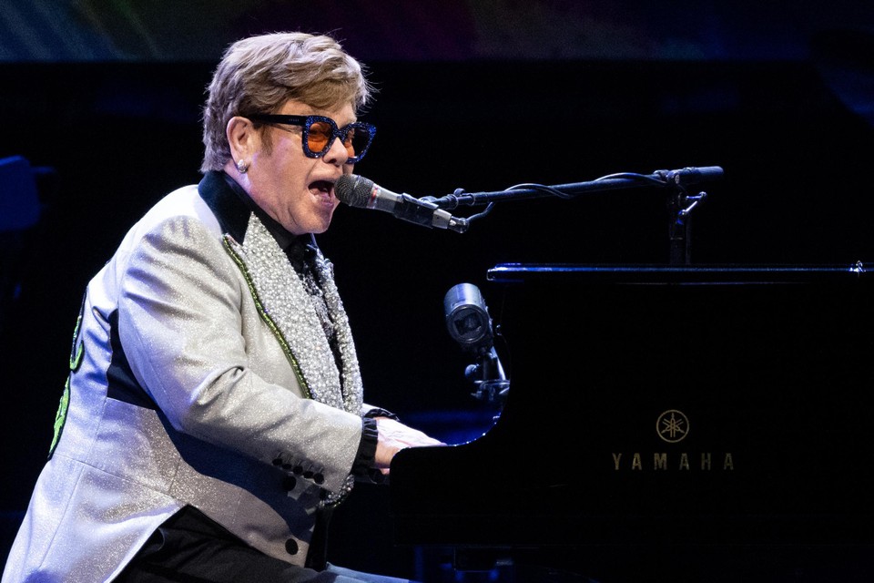 Elton John tijdens zijn een concert vorige maand in München.