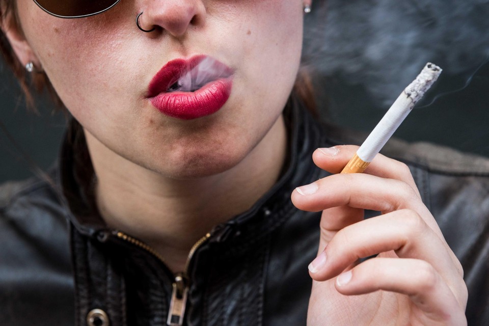 De Stichting tegen Kanker is voorstander van een prijsverhoging van sigaretten. “Het zorgt ervoor dat jongeren minder of niet naar de sigaret gaan grijpen.” 