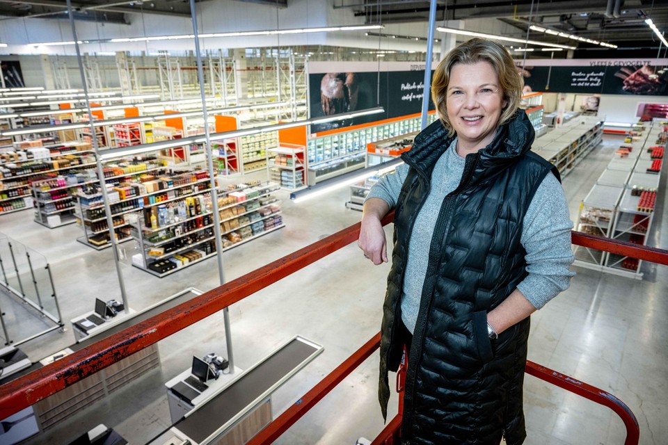 “Op drie weken tijd hebben we de voormalige Metro van Evergem omgetoverd tot een winkel van Van Zon”, zegt Marion Van Zon, CEO van Horeca Van Zon.