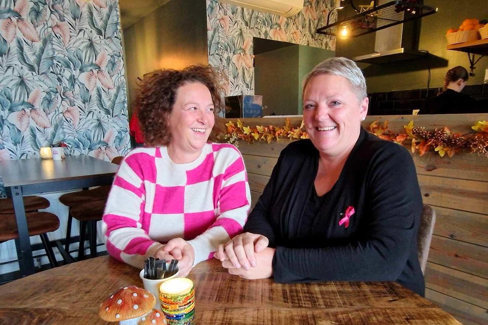 Elke en Véronique willen met hun initiatief geld inzamelen voor Think Pink en het borstcentrum van de KU Leuven waar ze zelf goed begeleid zijn als patiënt.