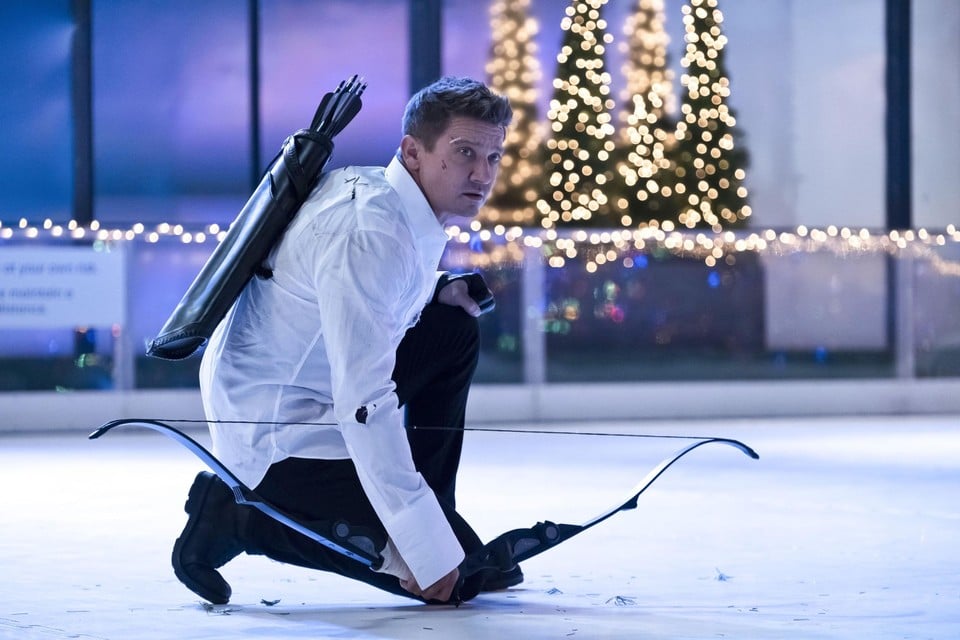 Jeremy Renner in de serie Hawkeye. 