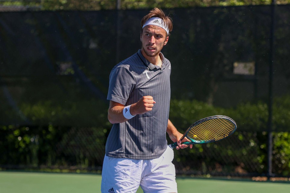 Martens combineert zijn tenniscarrière met zijn studies in de Verenigde Staten.