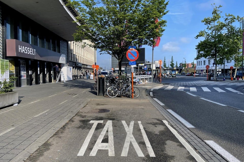 Sinds het nieuwe taxidecreet is de taxiwereld grondig door elkaar geschud, ook in Hasselt. 