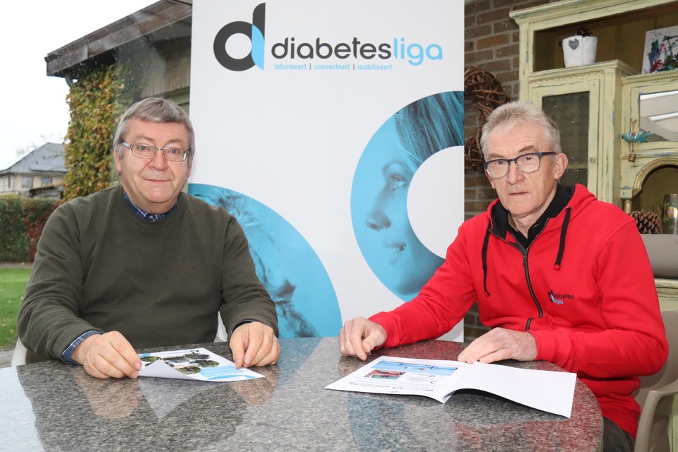 Roger Nickmans en Albert Schrooten van de Limburgse Diabetes Liga houden hun informatiecampagne dit jaar coronaproof. 