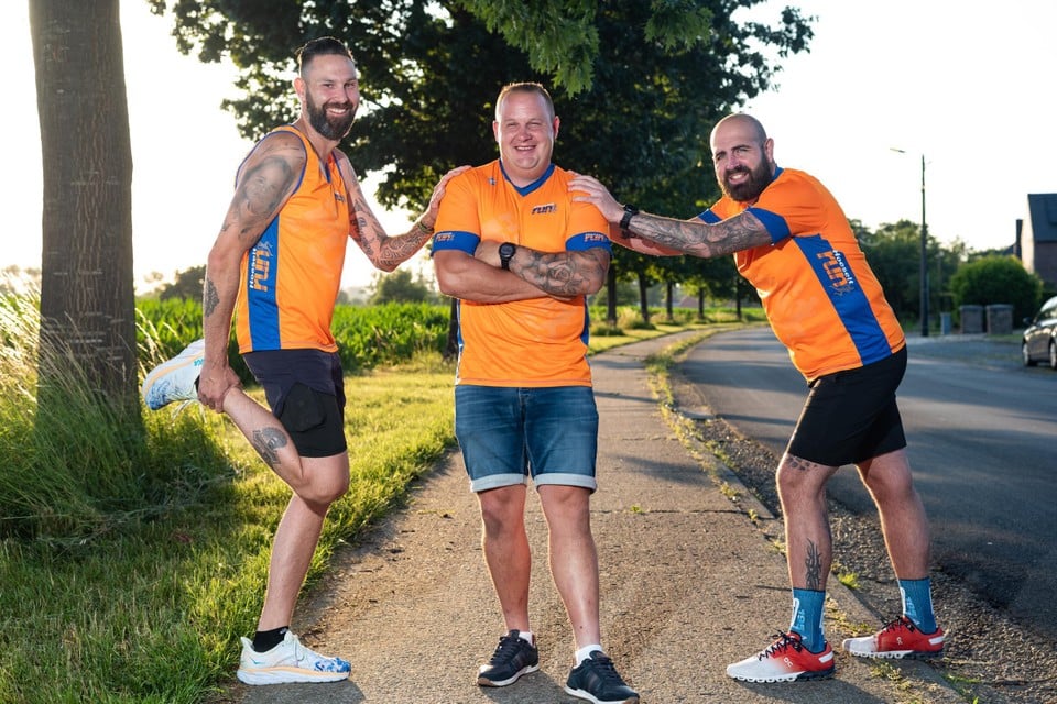 Christophe Olislagers, Glenn Lodders en Kevin Snellinx van joggingclub Hoeselt Run lieten een tattoo zetten, geïnspireerd op de Hoeselt Run. 