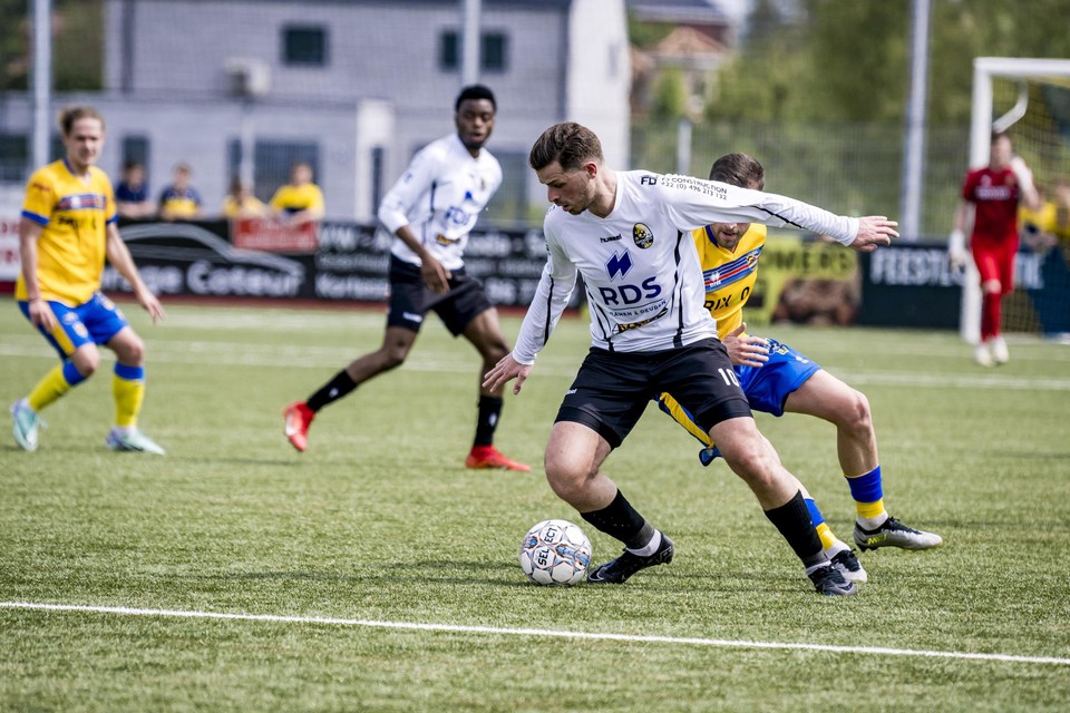 Pelt zette KVK Wellen vlot opzij in de eindronde in derde afdeling VV en speelt nu de finale op het veld van Berg en Dal.