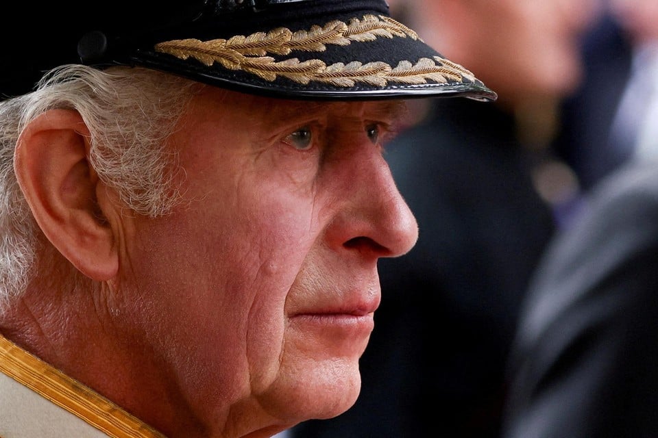 Koning Charles III zou in de zomer van 2023 officieel de kroon ontvangen. 