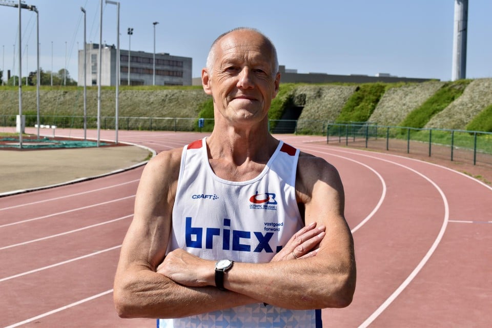Thierry De Block moet in 24 uur meer dan 187,54 kilometer lopen om het Belgisch record opnieuw op zijn naam te zetten.